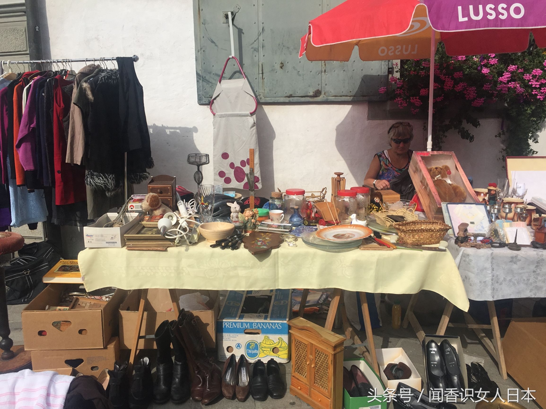 看看瑞士古城圣加仑市的跳骚市场，在文化的熏陶下也文化起来