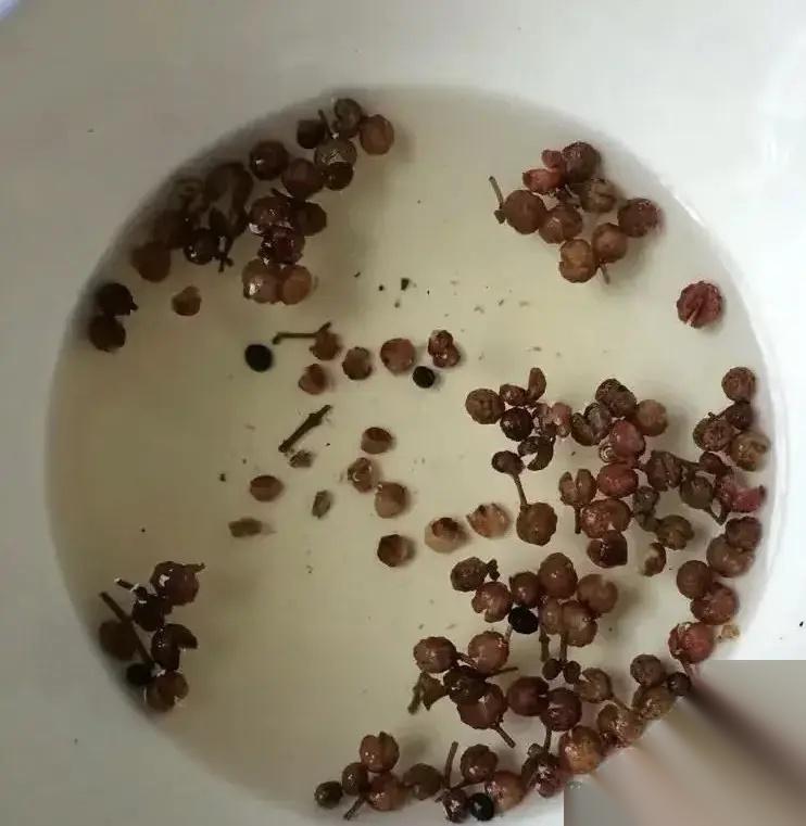 果树幼果期用什么杀菌剂杀虫_化肥防结块剂配方大全防结块剂_杀虫剂